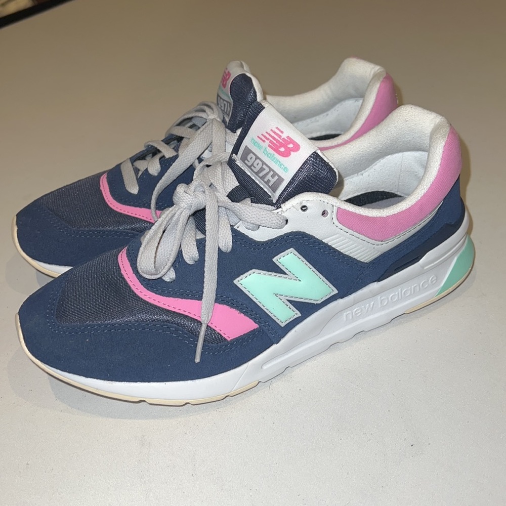 New New Balance Multicolored Sneakers Womens Size 8.5